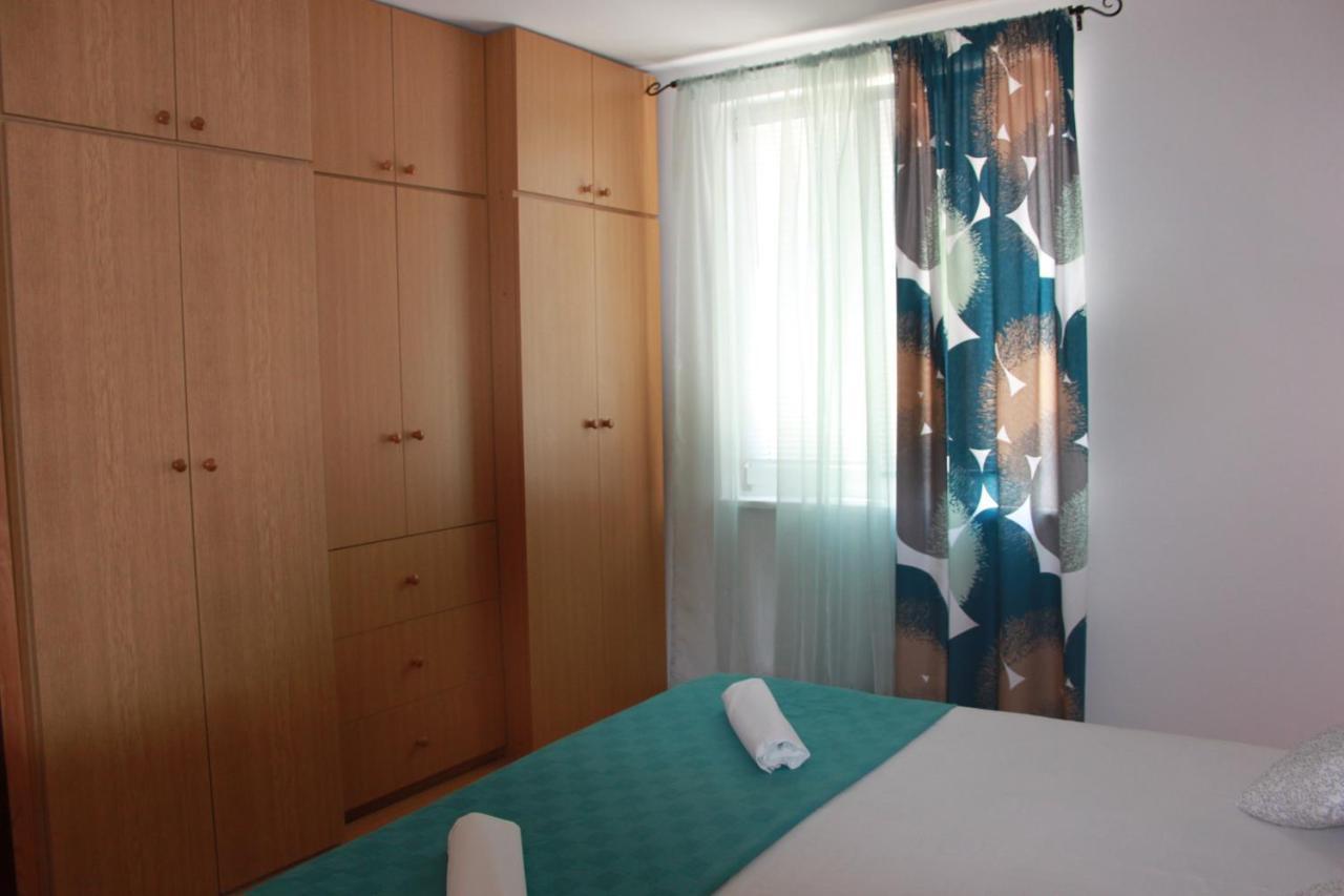 Apartmani Dienes Novi Vinodolski Exterior photo